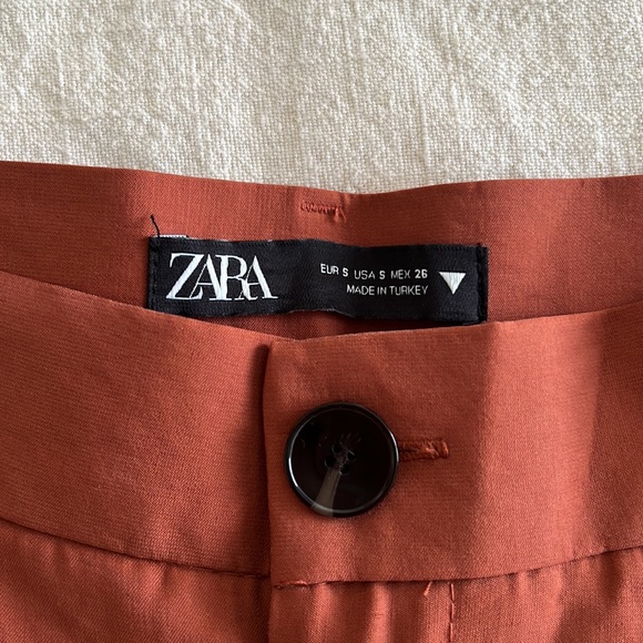 Zara Straight Leg Pants - Picture 2 of 3